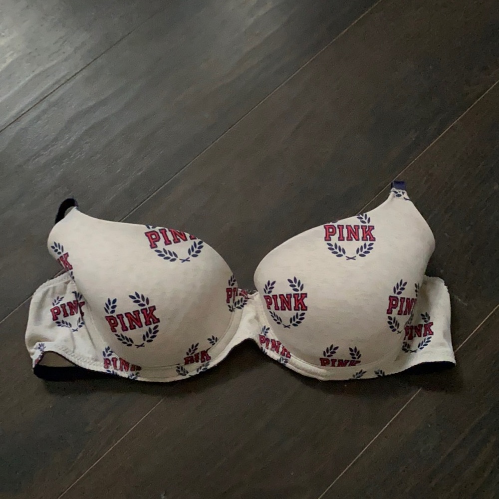Victoria’s Secret Pink 34b bra
